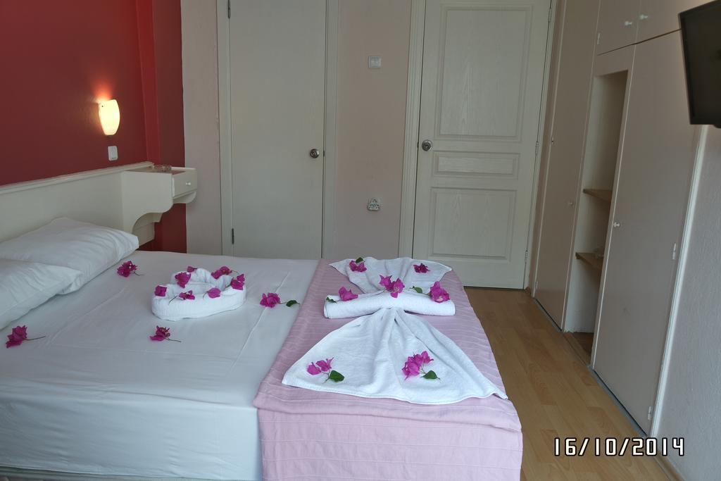 Villa Dedem Hotel Foça Zimmer foto